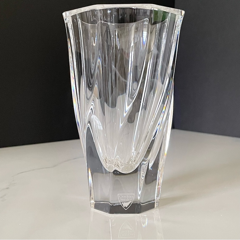 Swirl 6" Vase by Orrefors
